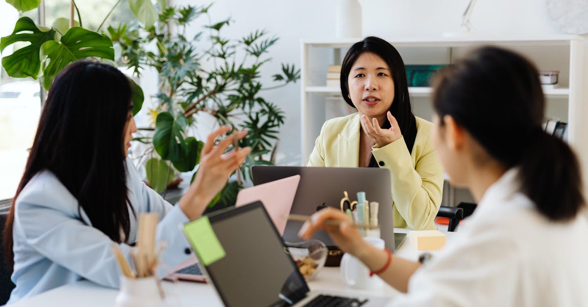 谁是卧底：bob团队竞技app详情下载教程