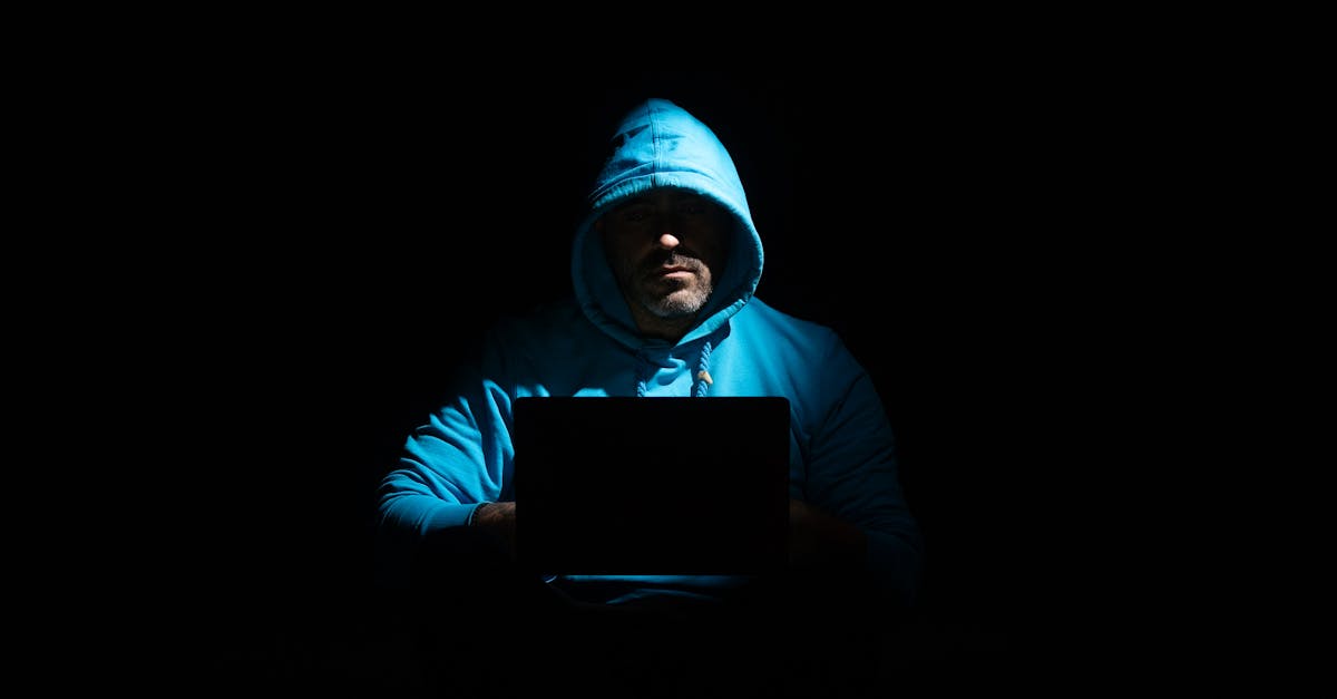 斗鱼 实名账号：花盼聊天平台代理